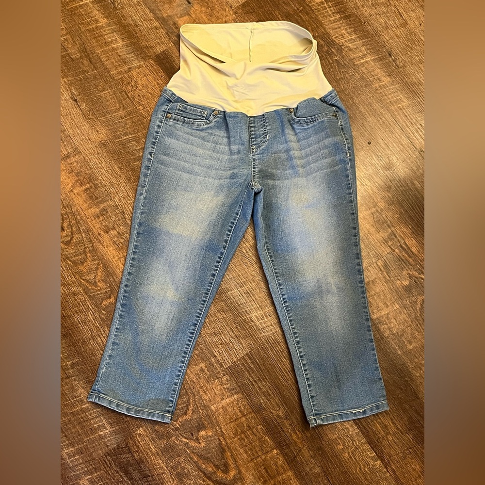 Blue Spice Women's Maternity Capris Jeans Size Small